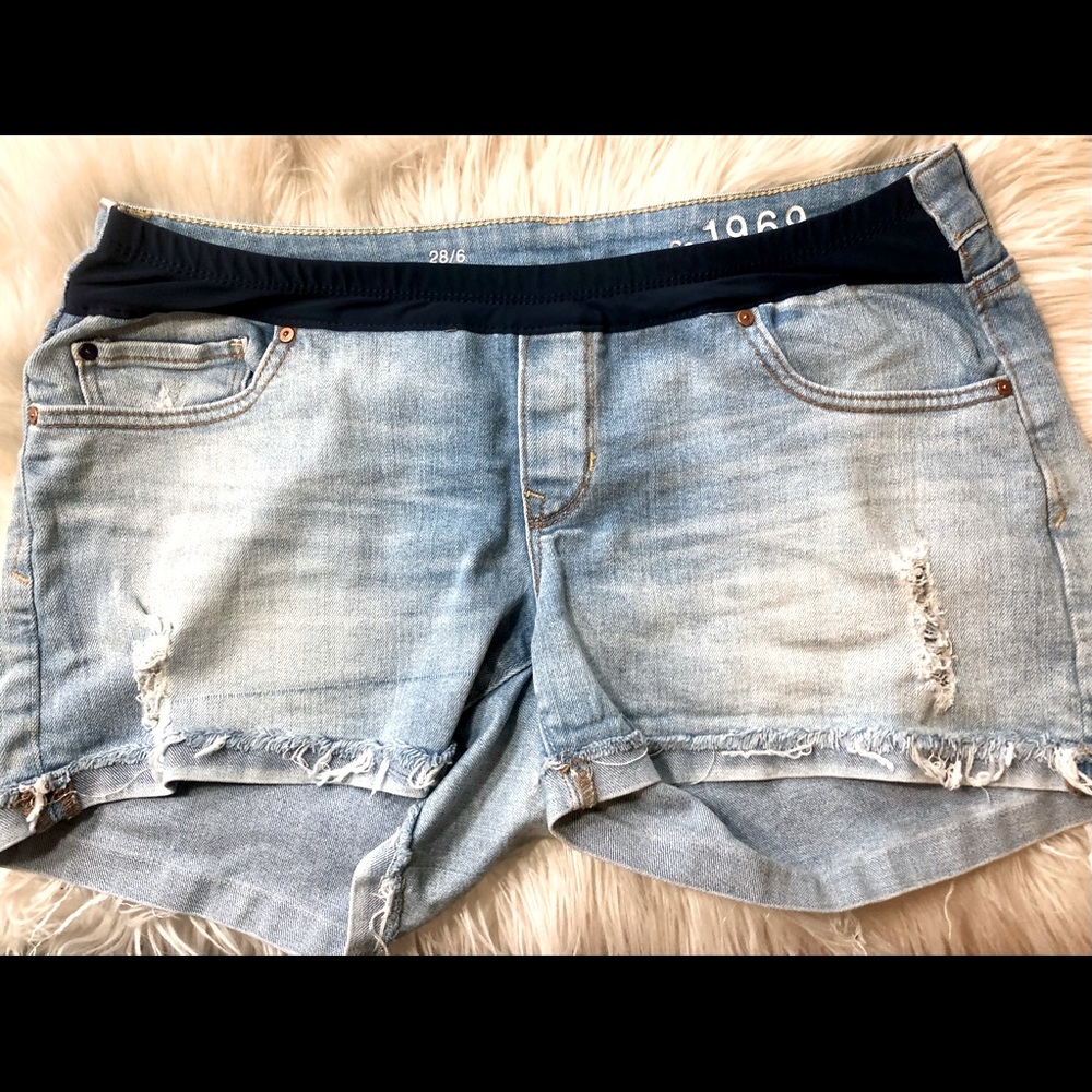 Gap Maternity Denim Jean Shorts- FREE GIFT WITH PURCHASE!!